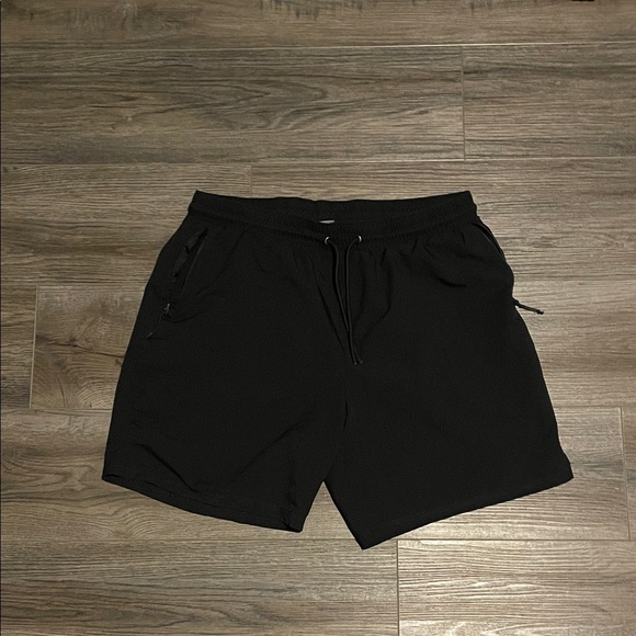Men's Black Casual Shorts - Picture 1 of 1